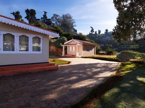 Bouganvilla Resort Утакаманд Экстерьер фото